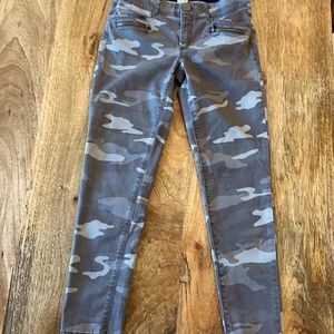 Democracy Camo Skinny Pants -Ab Technology -Size 6